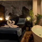 Bed & Breakfast Domus Vesuvio 4*