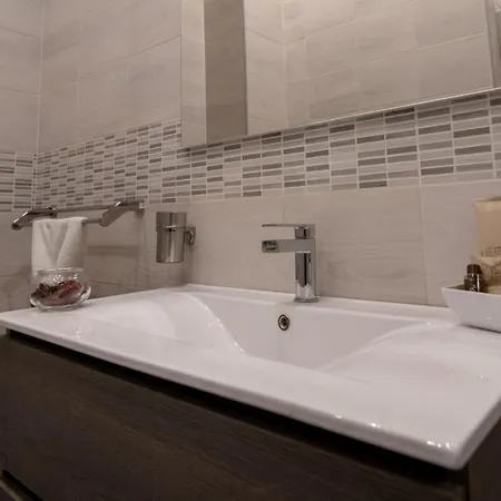 Domus Vesuvio 4*