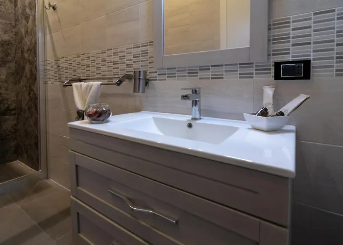 Domus Vesuvio 4*