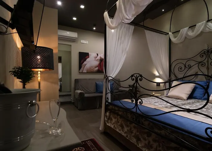 Bed & Breakfast Domus Vesuvio 4*