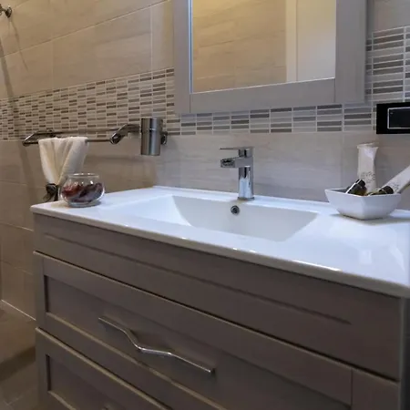 Domus Vesuvio 4*